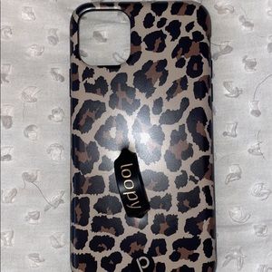 Loopy cheetah print iPhone 11 Pro Max phone case